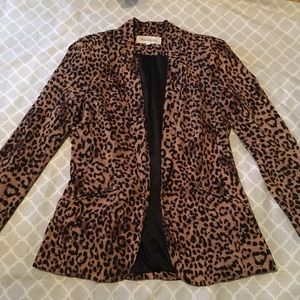 Leopard print blazer