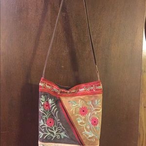 Gorgeous suave leather crossbody purse