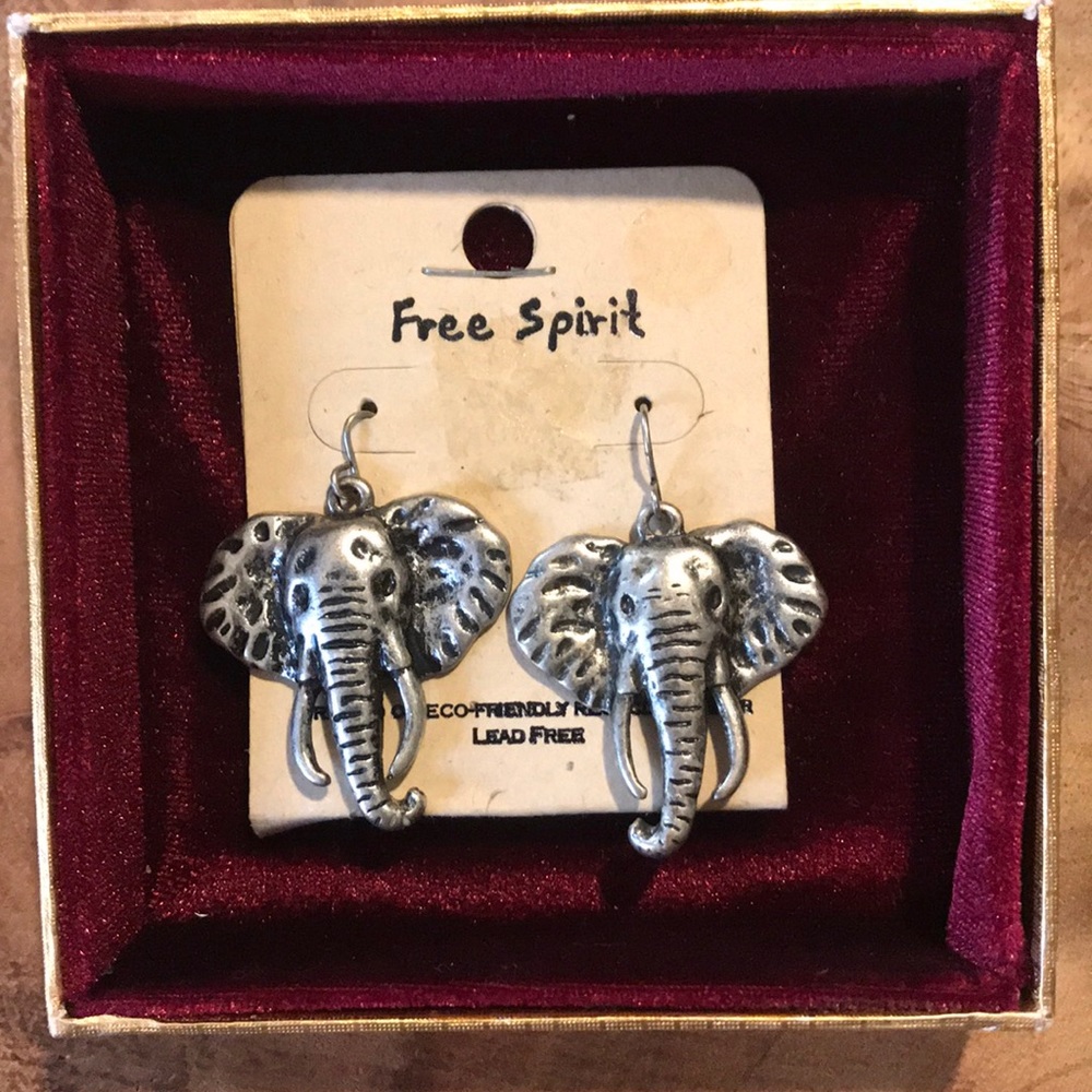 Silver 🐘Elephant🐘 EARRINGS!!!