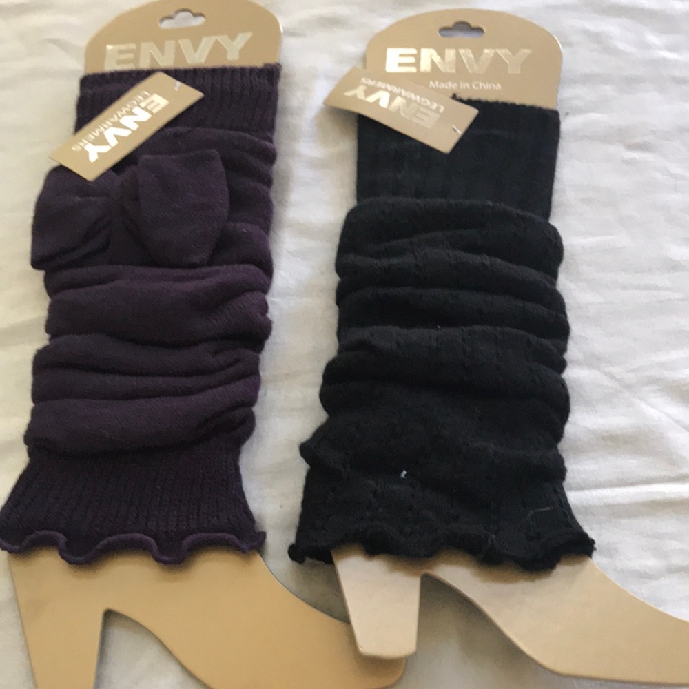 2 pairs of leg warmers/ boot socks - purple, black