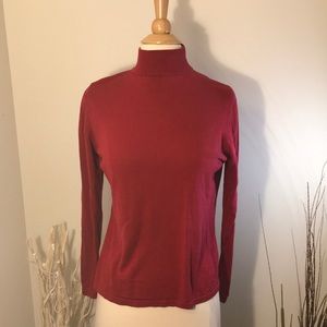 Super Cute Valerie Turtle Neck!