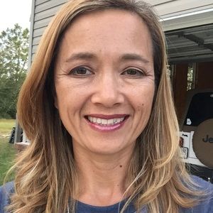 Meet your Posher, Catherine