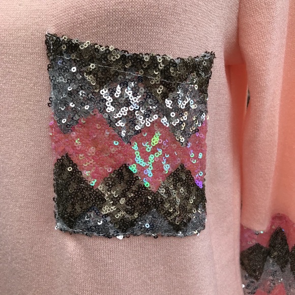 NWT sequined pocket and sleeve dressy tunic blouse - Picture 4 of 5