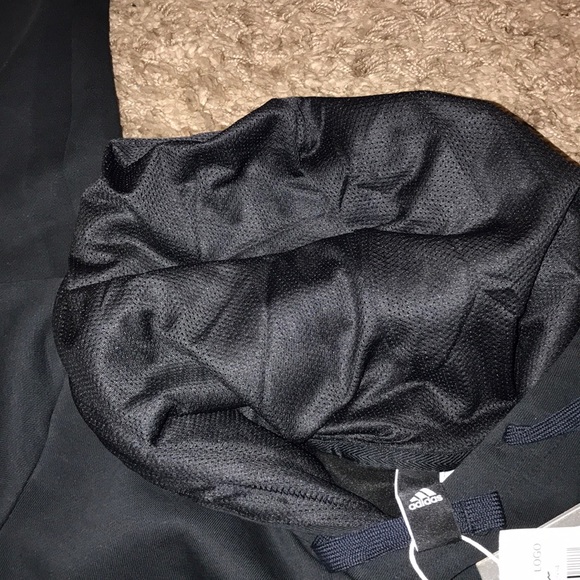 Men's Adidas sweat shirt and sweat pants - Picture 2 of 6