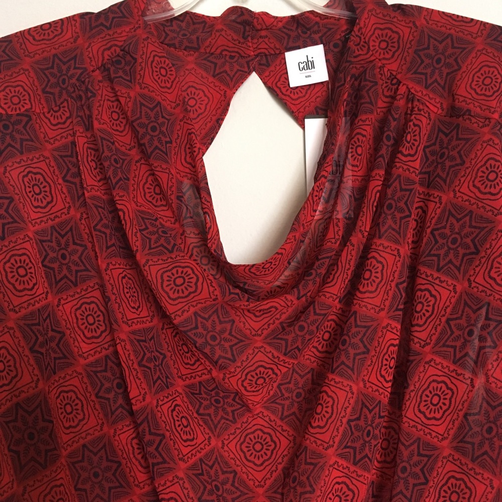 NWT CAbi Diamond Blouse Long Sleeves Open Back Red - Picture 4 of 7