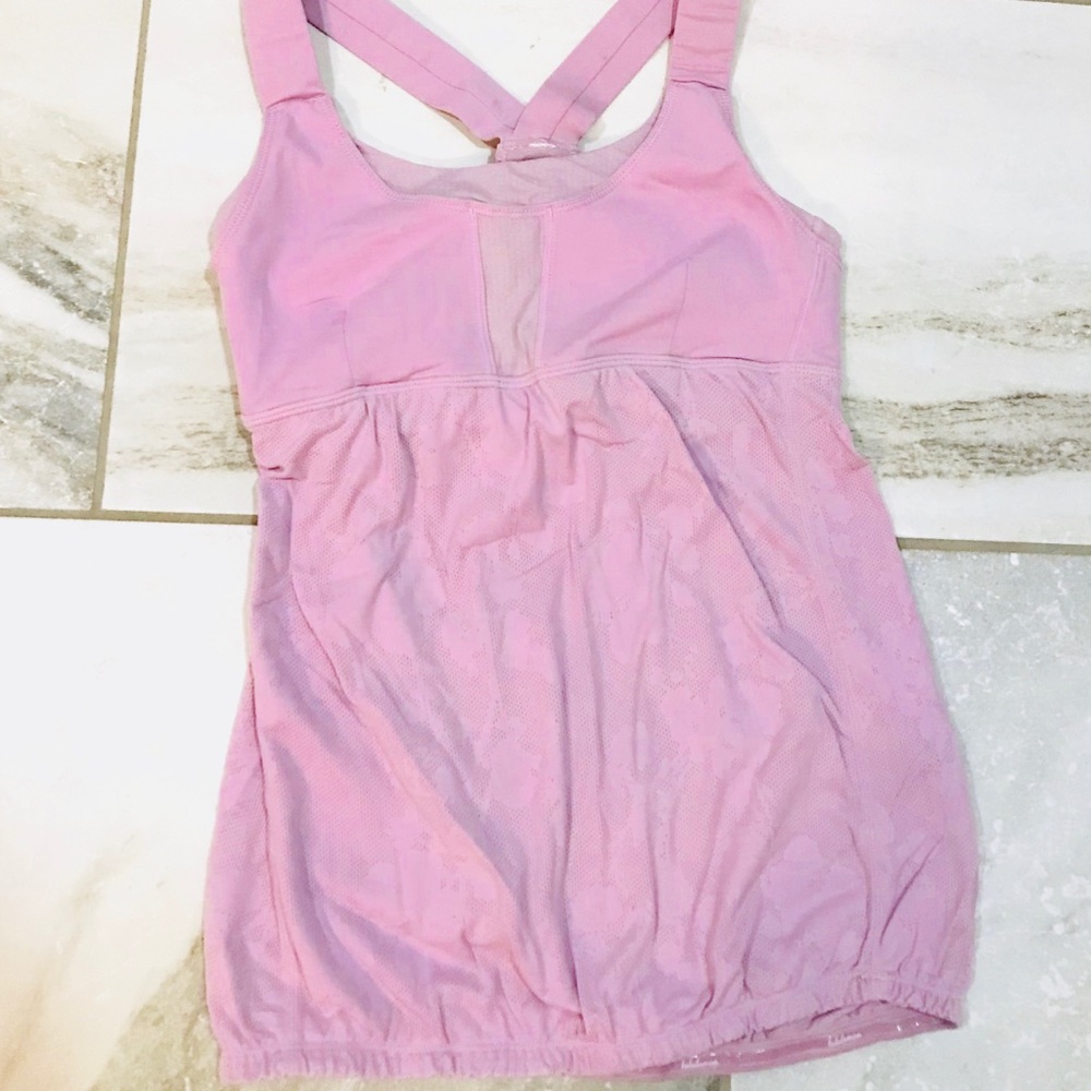 🎉Reduced🎉Lululemon My Heart Races Lilac Mesh Top