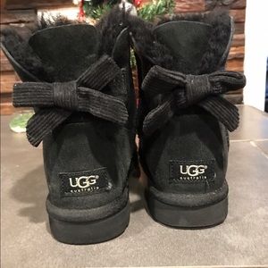 Black UGG boots
