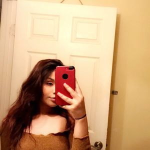 Meet your Posher, Evelyn