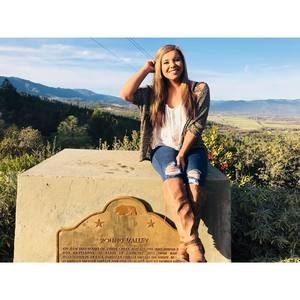 Meet your Posher, Renee