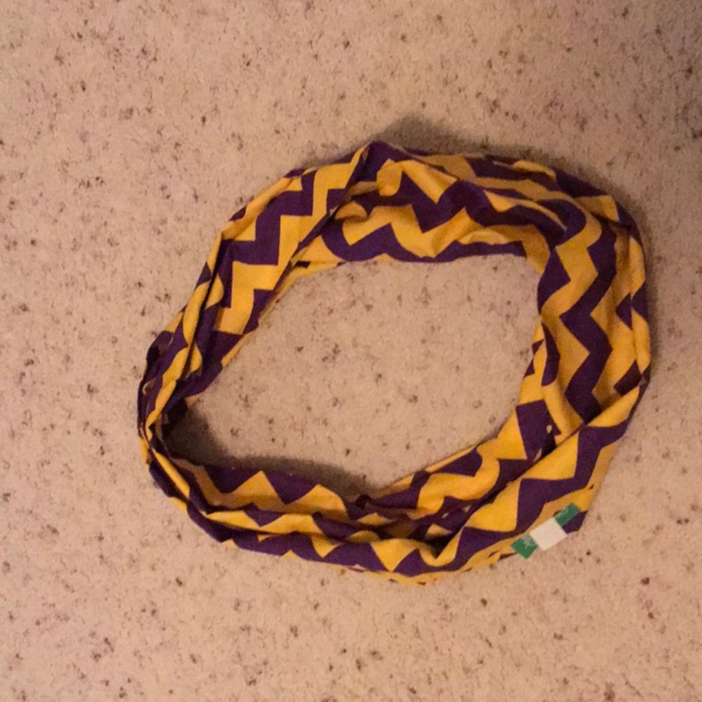 Chevron print infinity scarf