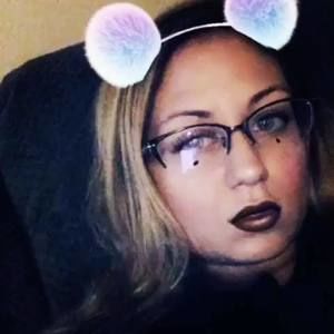 Meet your Posher, Marissa
