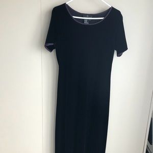NWOT - Maxi Dress - Black Velvet