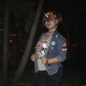 Meet your Posher, Gidget