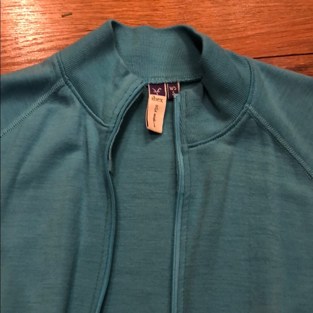 Ibex, base layer zip up sweatshirt.