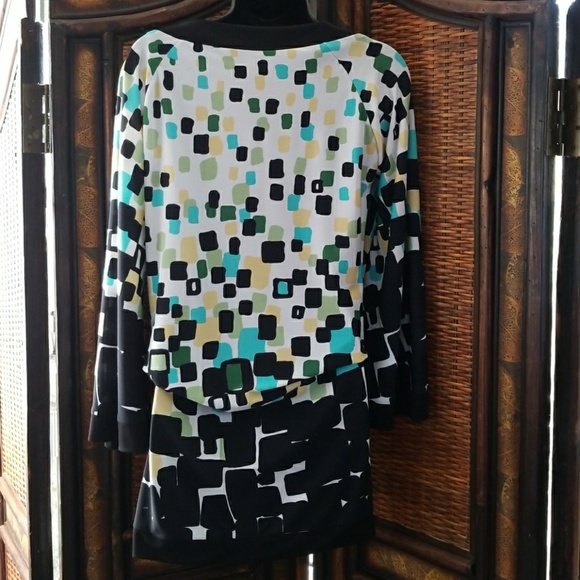 Top - Picture 2 of 3