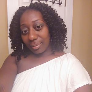 Meet your Posher, Sharon