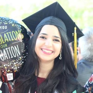 Meet your Posher, Mona