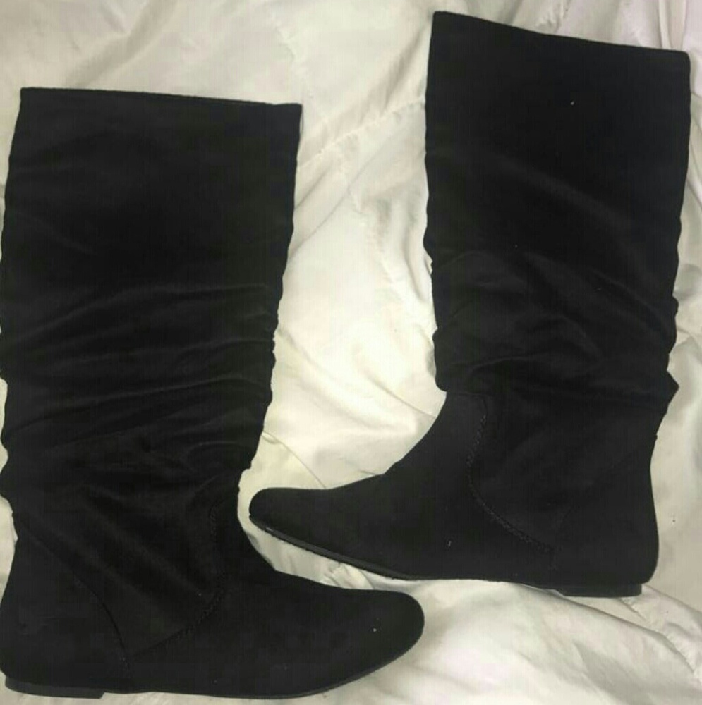 Black boots