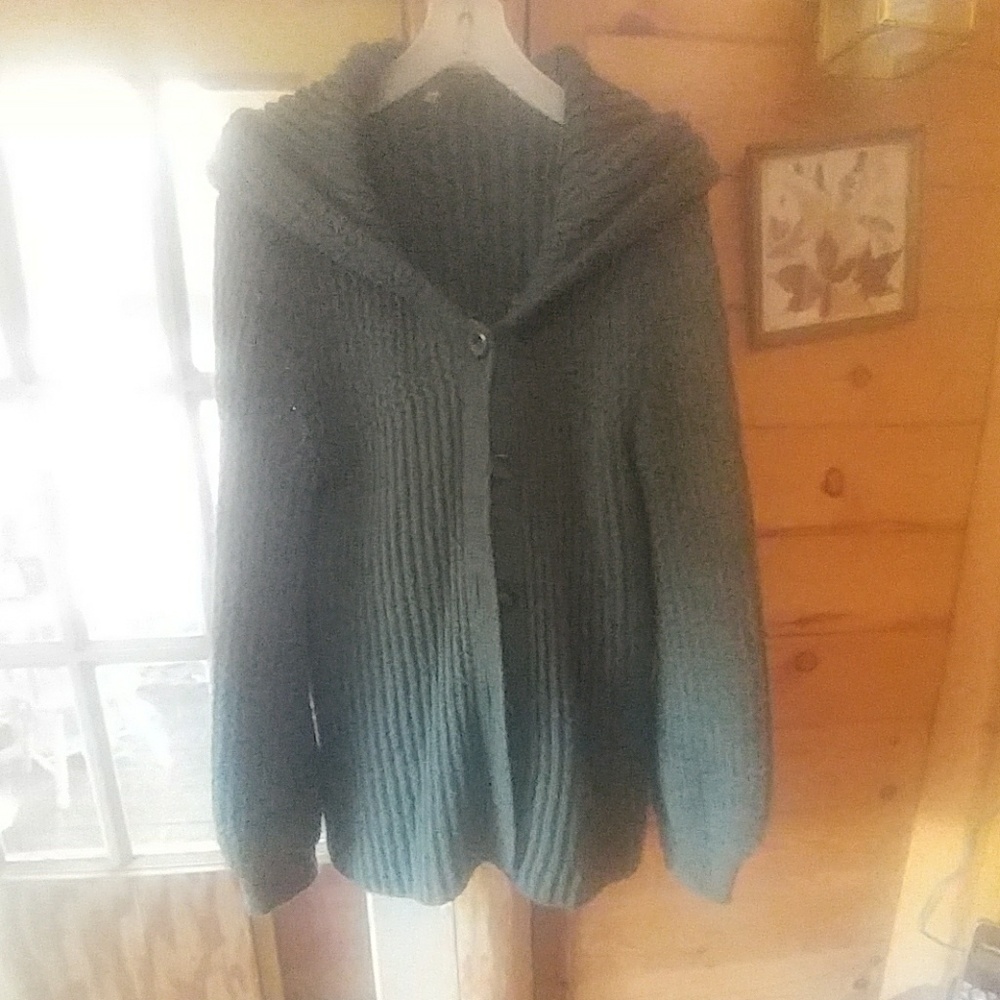 Vintage green wool hooded sweater