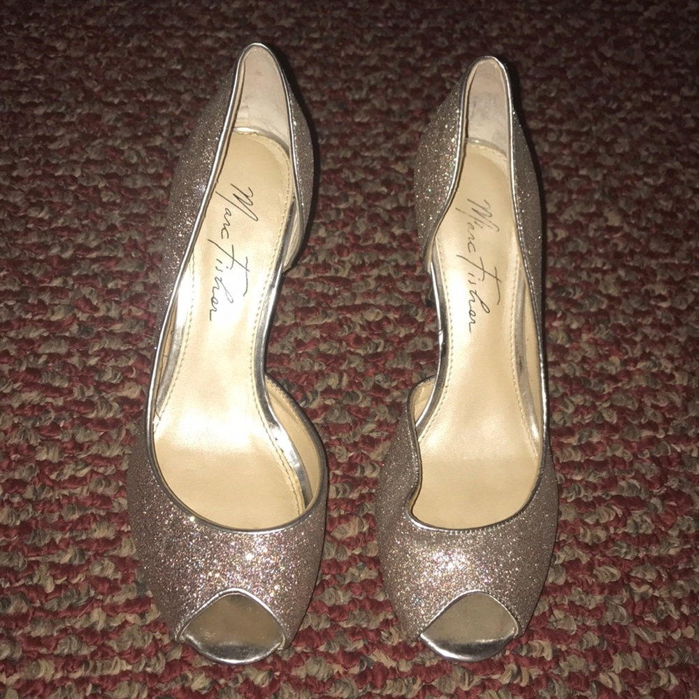 Marc Fisher Pumps