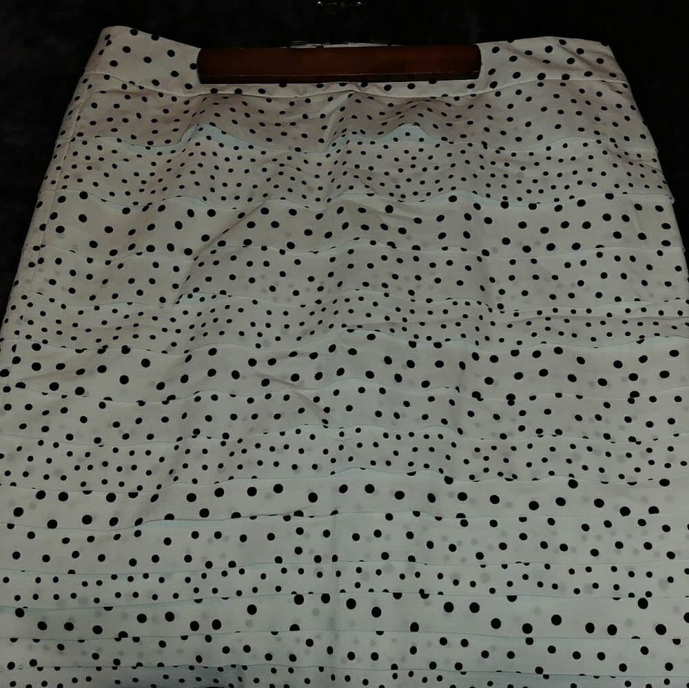 White house black market ruffle skirt