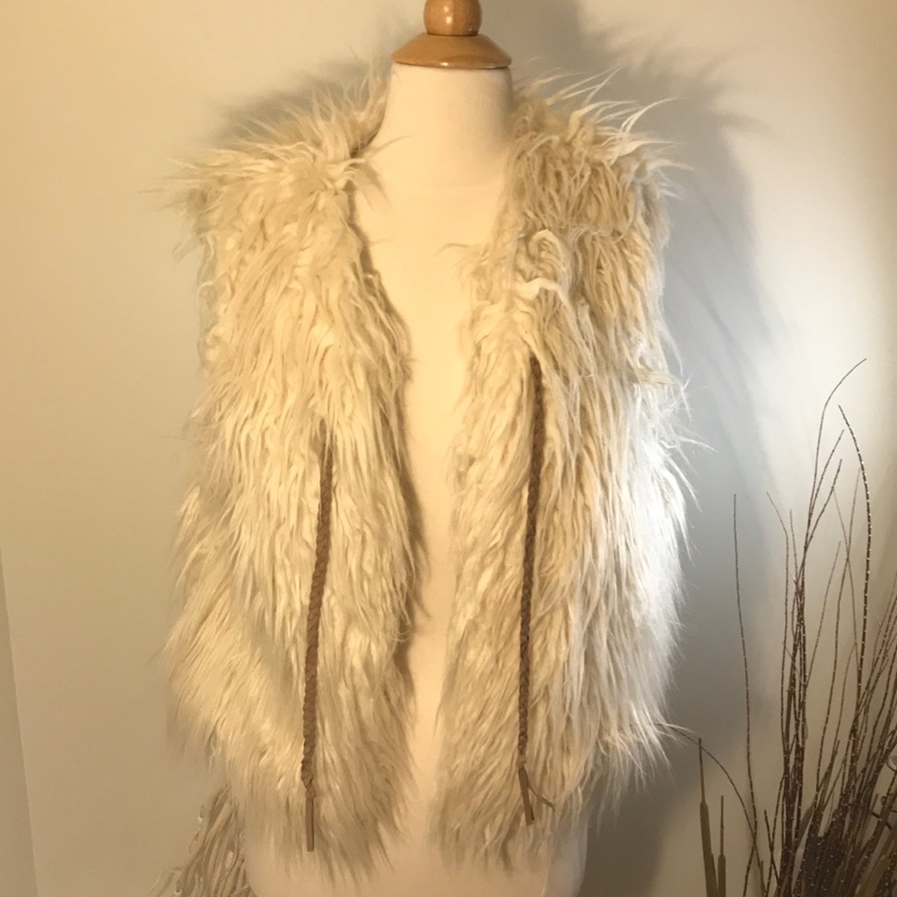 Extremely Fashionable Anthropologie Fur Vest