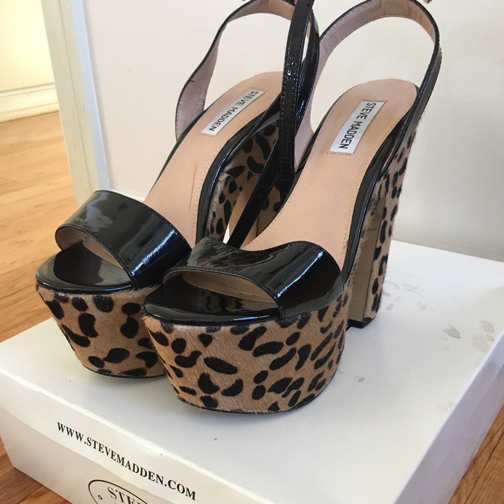STEVE MADDEN Leopard Platform Heels