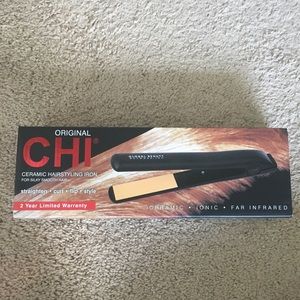 CHI straightening iron!!