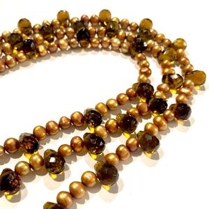 ✨Pearl & Amber Crystal Necklace✨