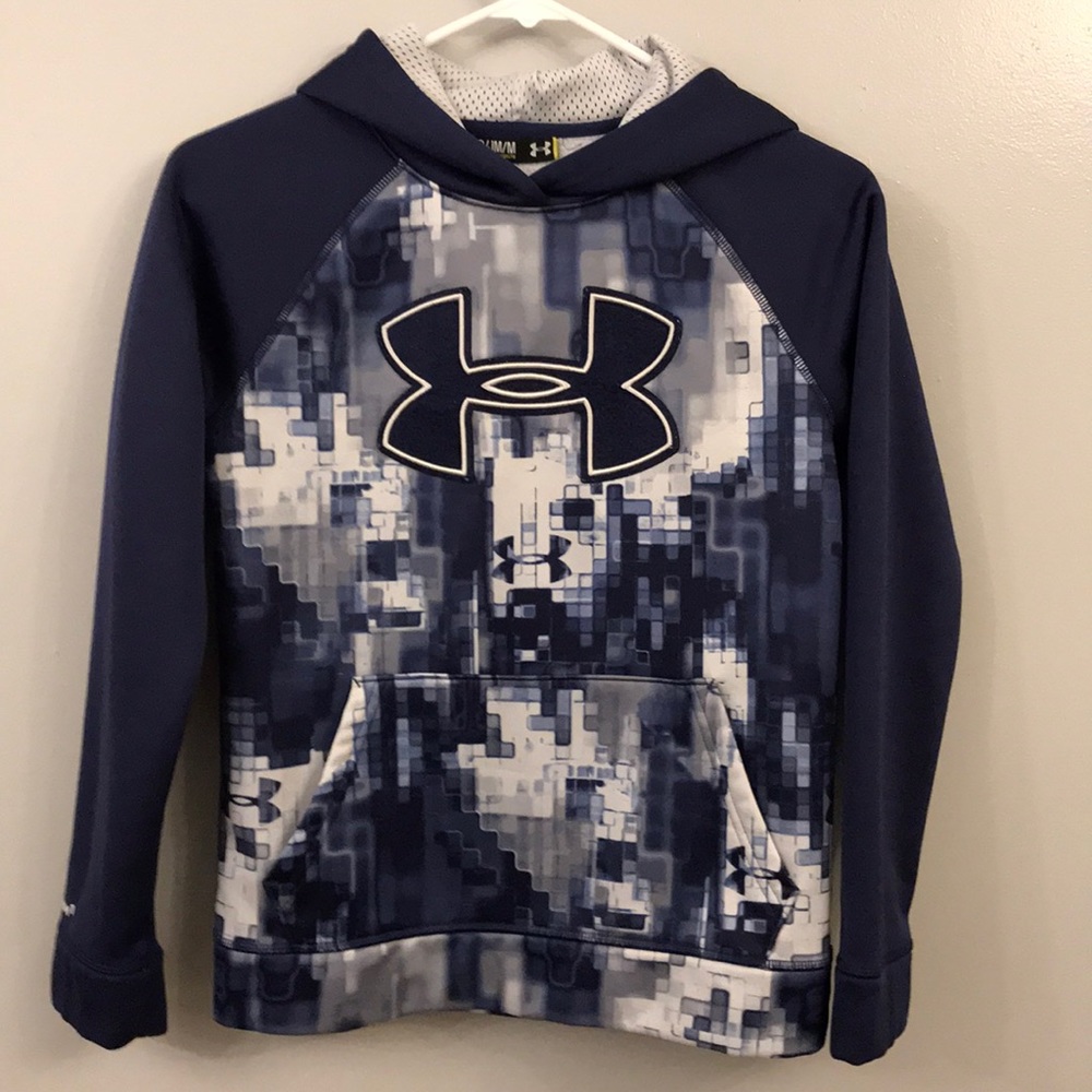 Boys under armor sweatshirt.