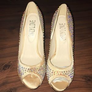 ONLYLOVE bedazzled champagne heels *BRAND NEW*