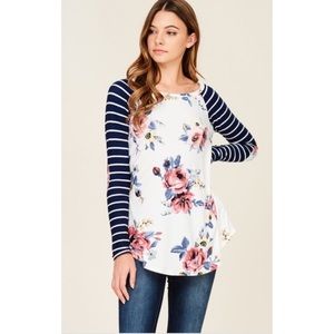 1 LEFT! Raglan Top-Floral&Stripes