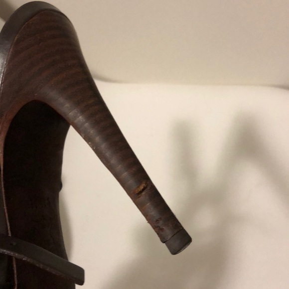 Tory Burch gladiator heels 9.5 - Picture 5 of 6