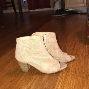 Very Cute Open Toe Thick Heel Ankle Booties!
