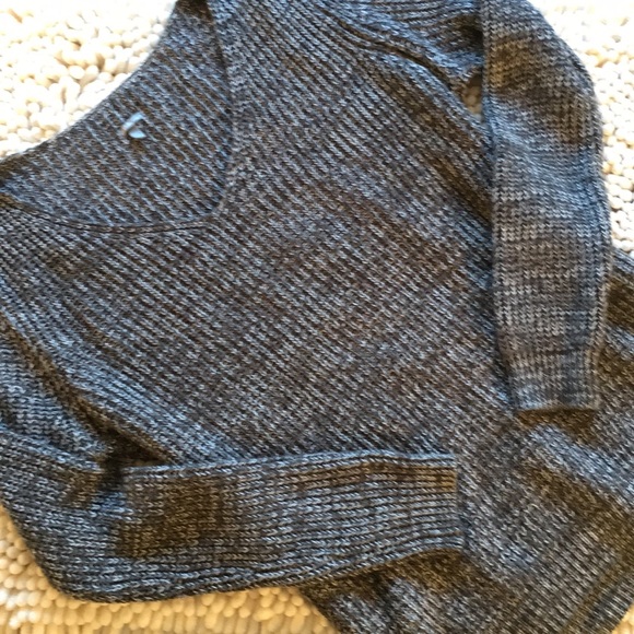 Charlotte Russe Sweaters - 💖 Charlotte Russe Gray Sweater