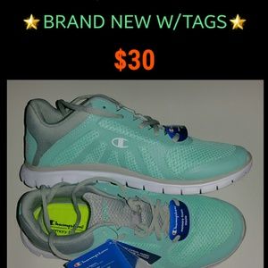 Women's 9.5 Champion athletic shoes