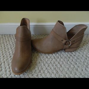 lucky Brand booties