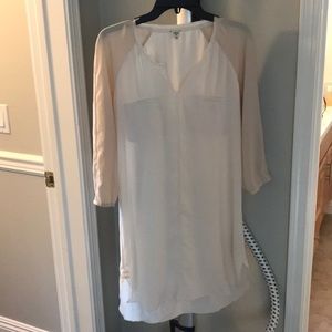 Aritzia V neck dress from wilfred