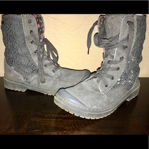 Roxy Boot Size 8.5