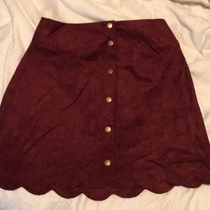 Scalloped skirt