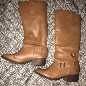 Girls brown boots size 1