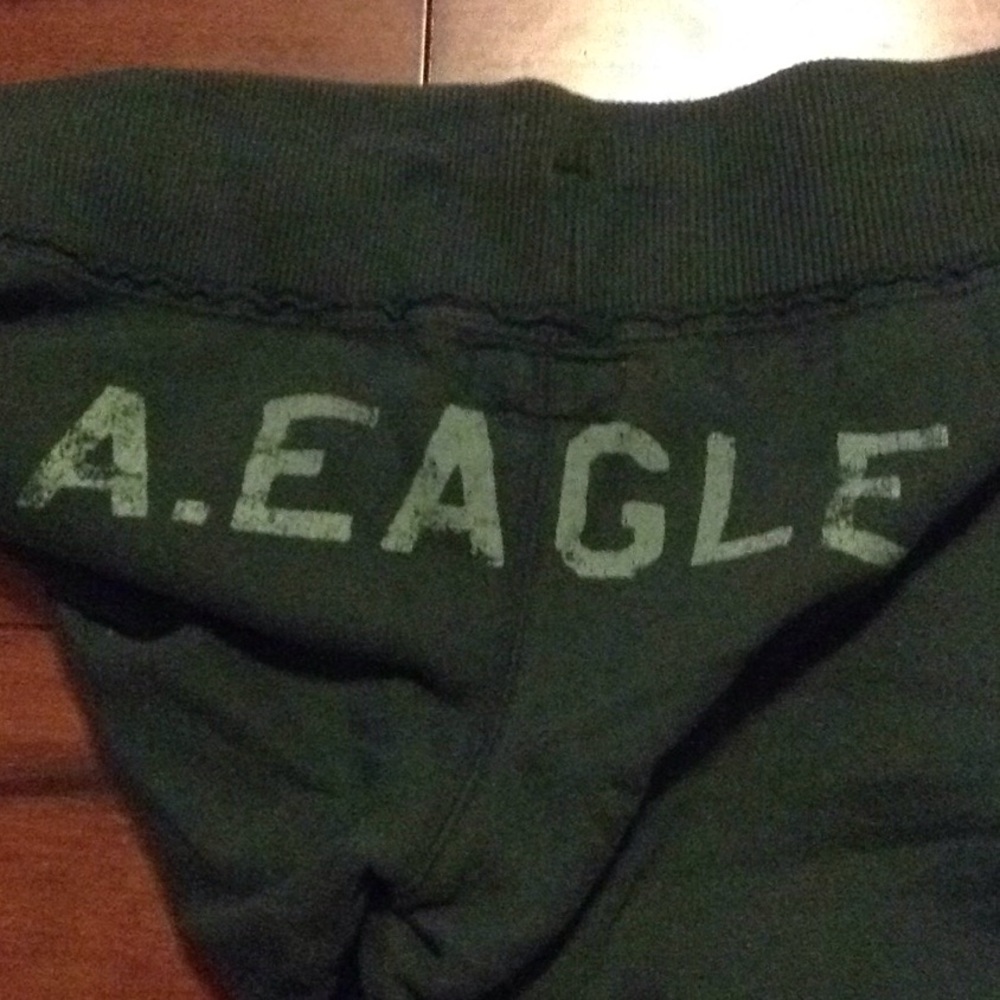 AE green sweatpants - Picture 4 of 8