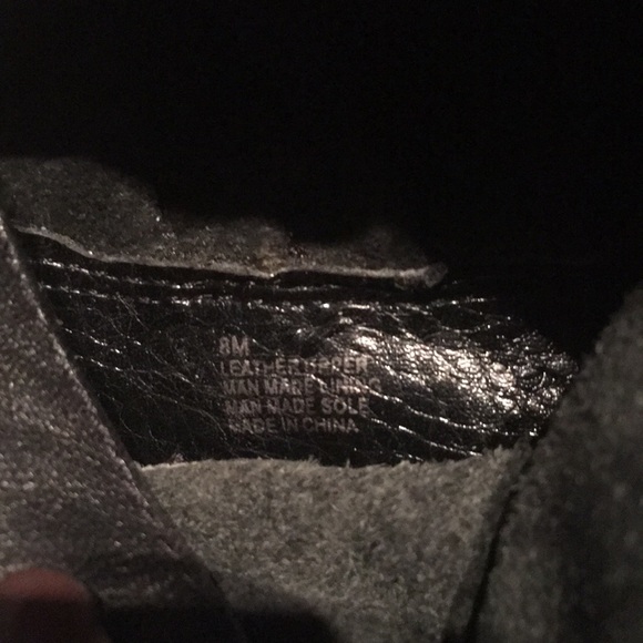 Gianni Bini 8 medium black leather bootie - Picture 7 of 8