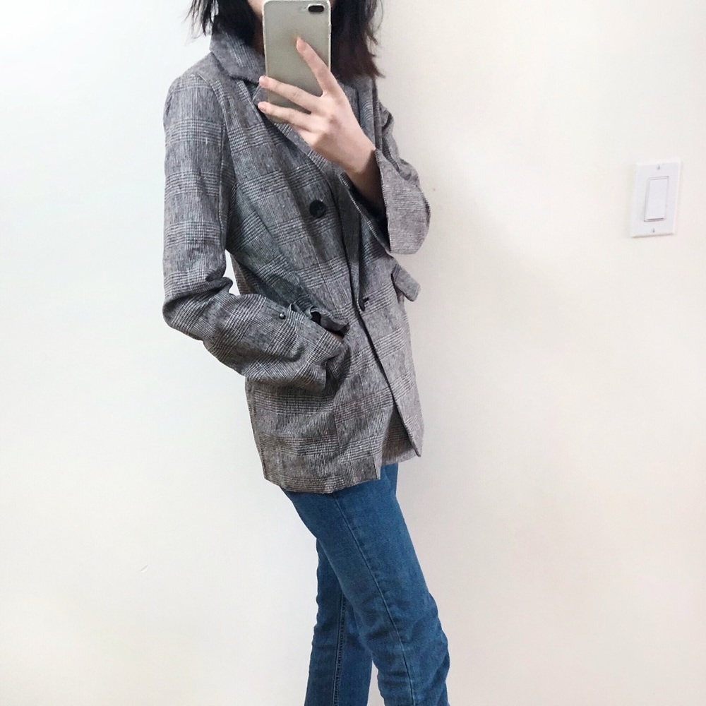 LAST ONE  gray plaid jacket - Picture 6 of 7