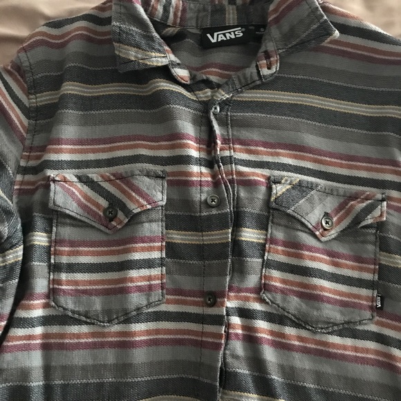Vans button-up - Picture 2 of 4