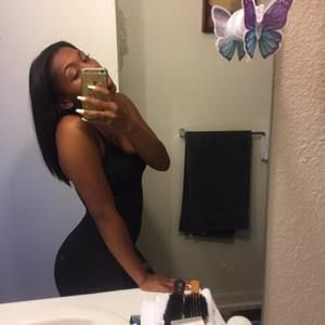 Meet your Posher, Nadiaa