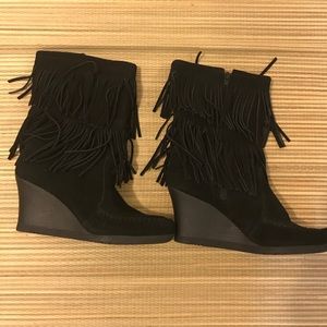 Minnetonka wedge boots with fringe