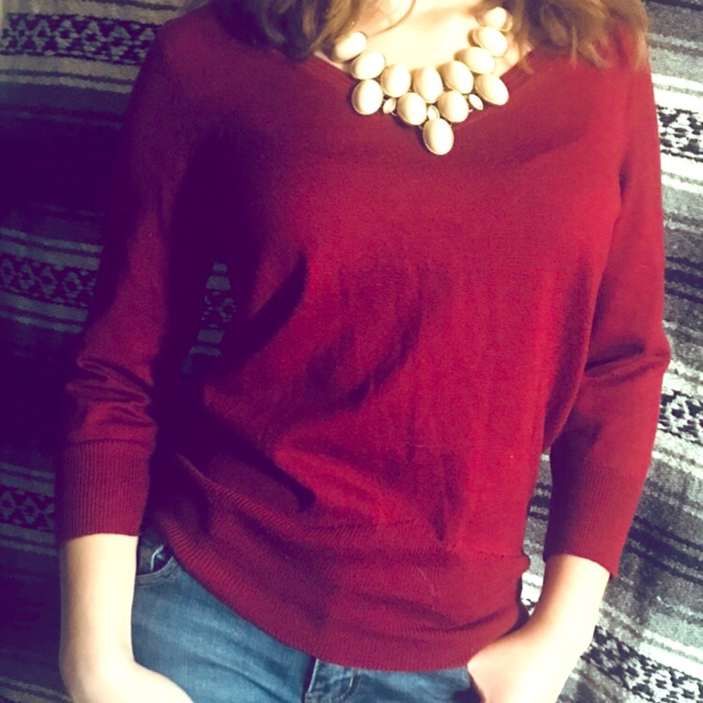V neck sweater