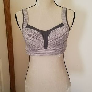 Lululemon tata tamer 38C ( GUC