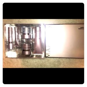 Mary Kay Timewise Repair Set